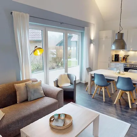 Suedstrand Haus 52 ペルツァーハケン